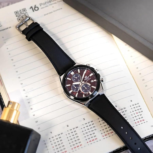 CASIO EDIFICE Solar Powered Chronograph - Uomo