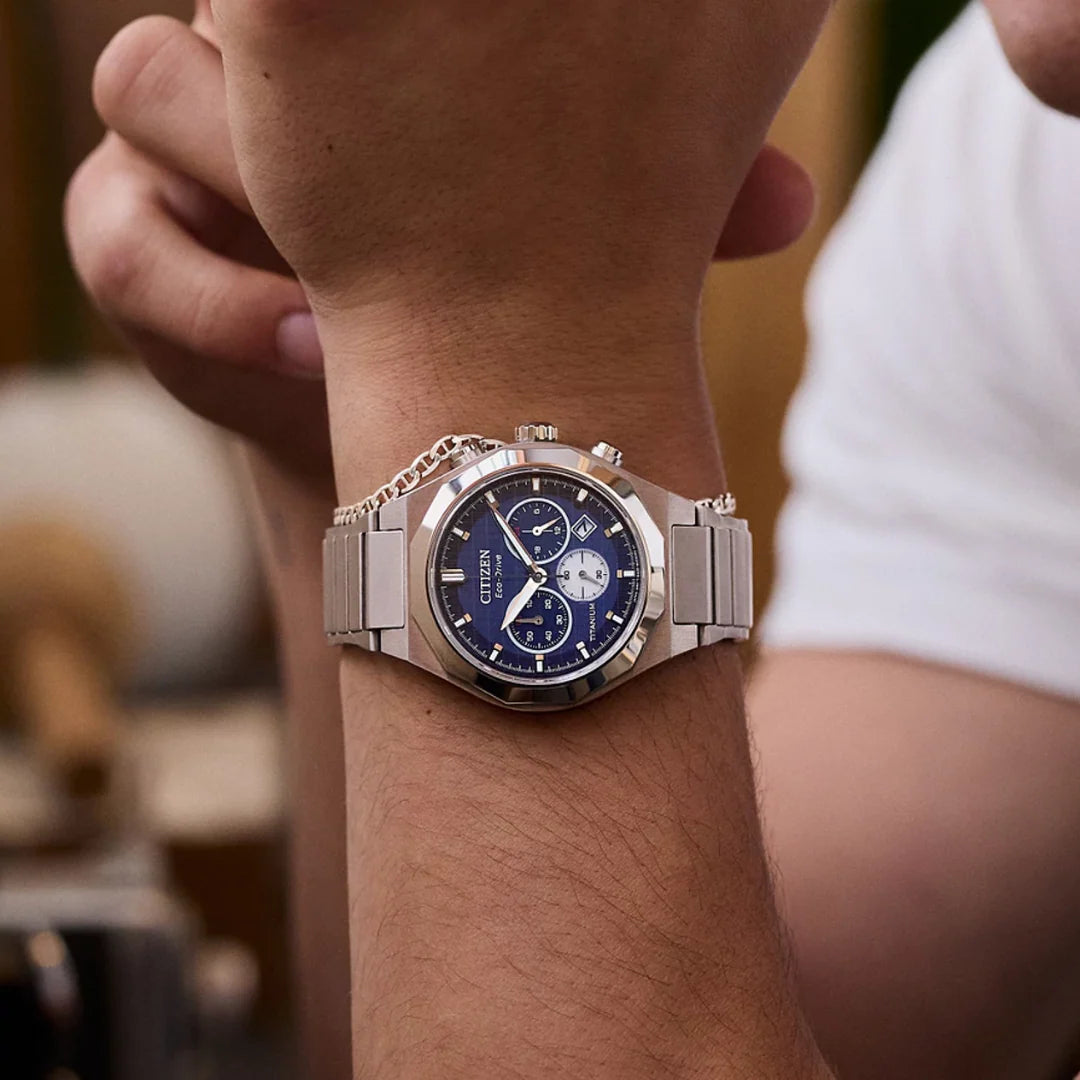 CITIZEN Zenshin Senkei Crono Super Titanio - Uomo