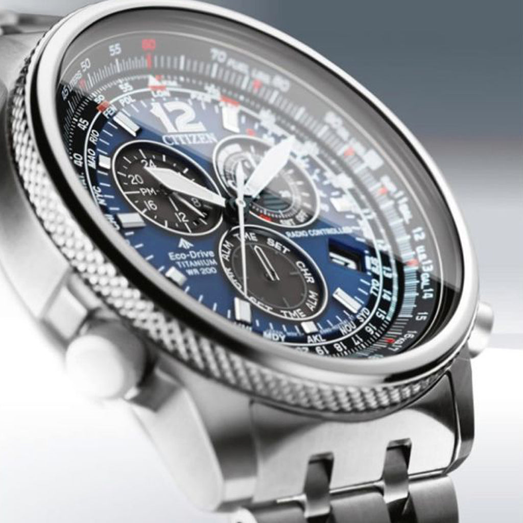 CITIZEN Crono Pilot Super Titanio - Uomo