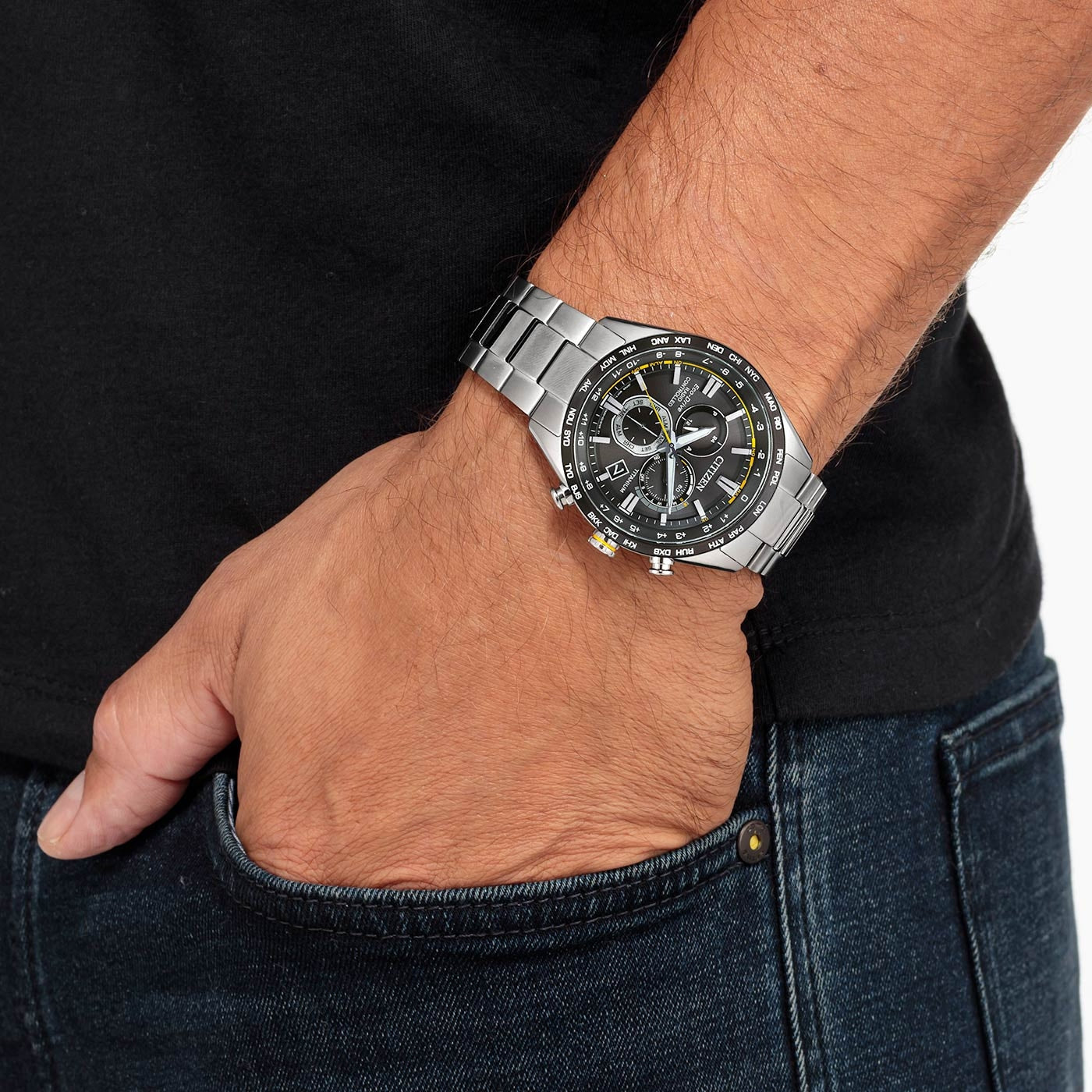 CITIZEN Super Titanio Radiocontrollato - Uomo