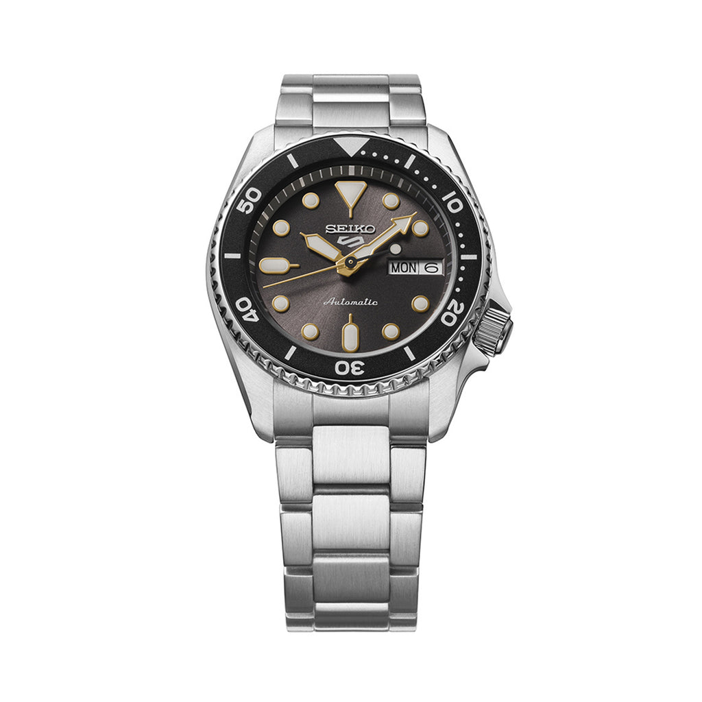 SEIKO 5 Sports SKX "Street Stonewash" - Uomo
