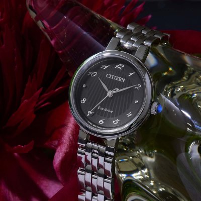 CITIZEN Classic Eco-Drive - Lady