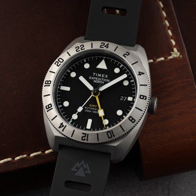 TIMEX Expedition North® GMT Titanium Automatic - Uomo